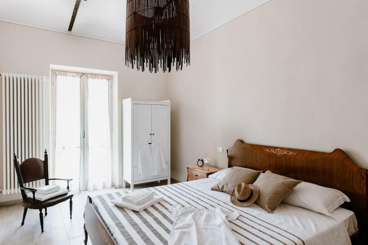 La Quiete Del Roero - Casa Vacanze Nel Verde Monticello d'Alba Bagian luar foto