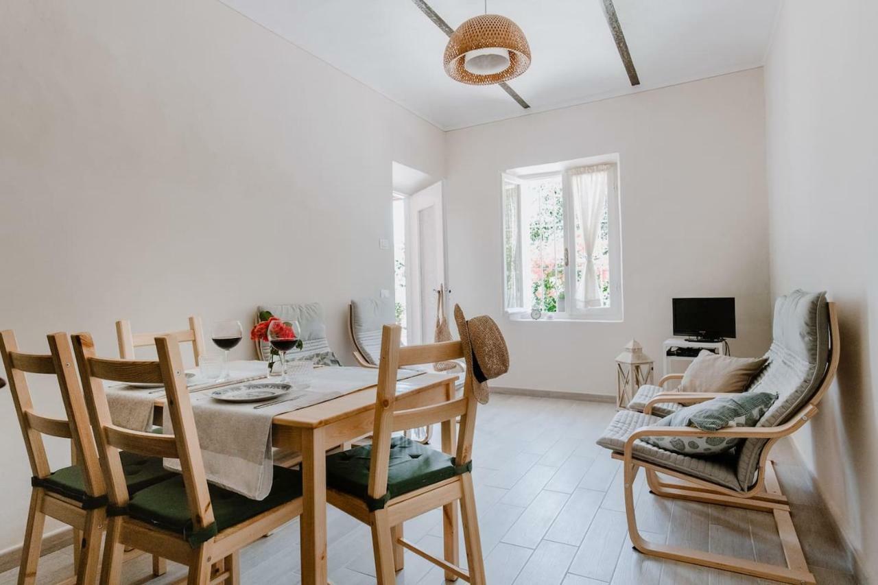 La Quiete Del Roero - Casa Vacanze Nel Verde Monticello d'Alba Bagian luar foto