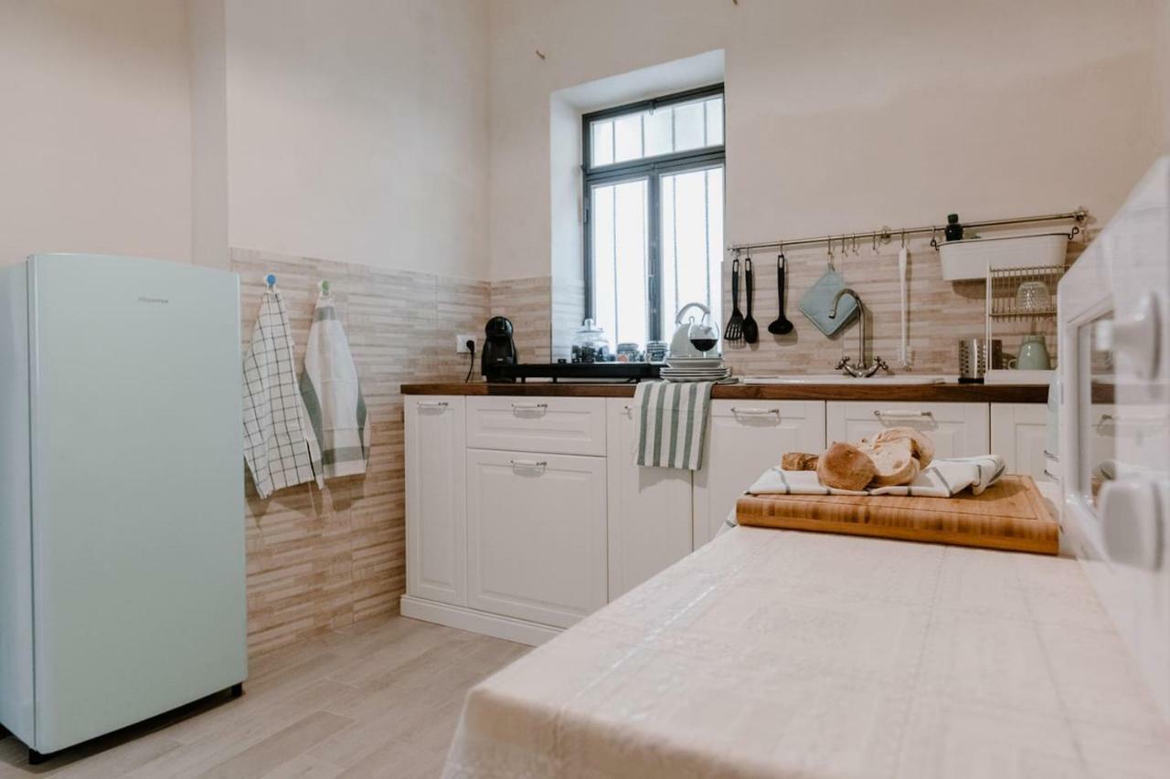 La Quiete Del Roero - Casa Vacanze Nel Verde Monticello d'Alba Bagian luar foto